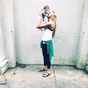 Meet your Posher, Crystal